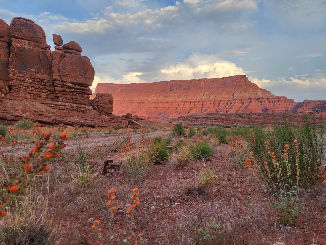 The Caves At - At Private Riverside Ranch Moab