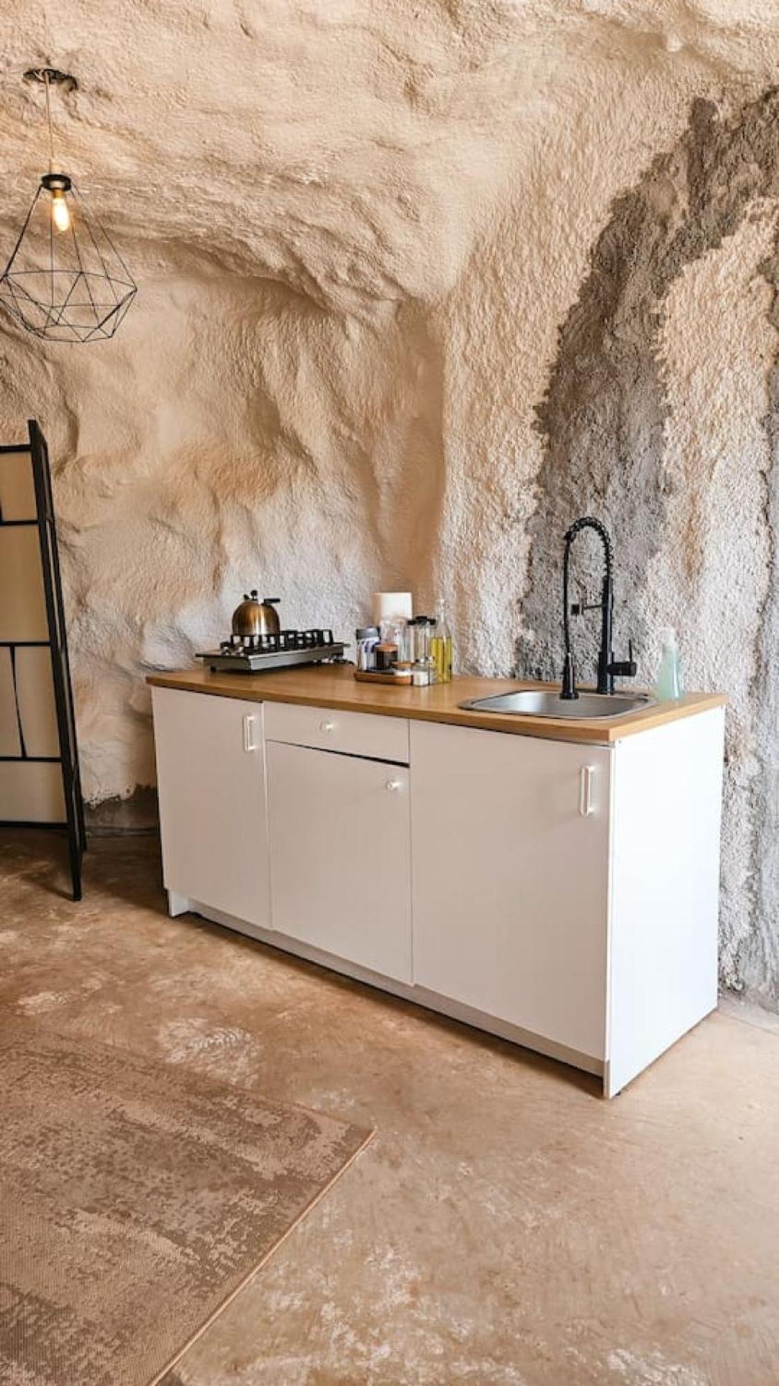 The Caves At - At Private Riverside Ranch Luxury tent