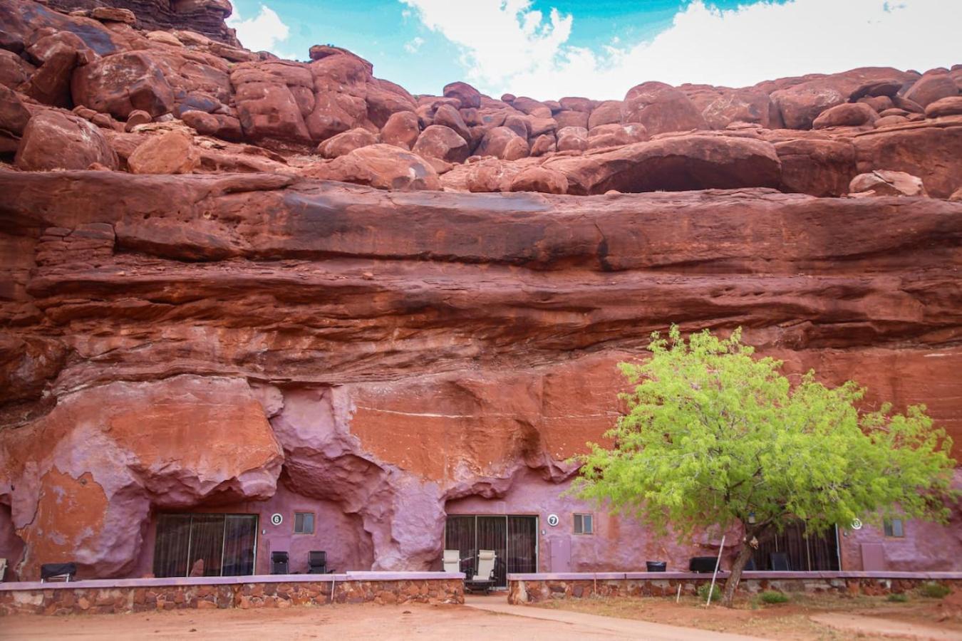 The Caves At - At Private Riverside Ranch *