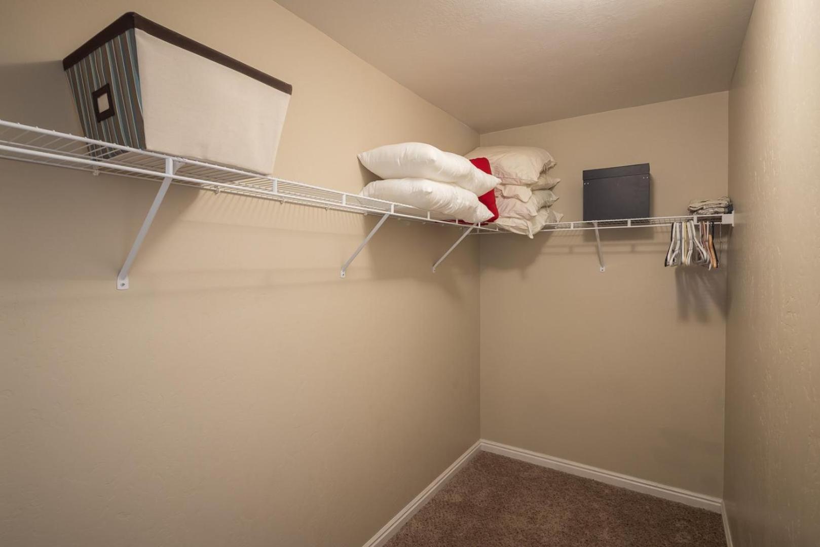 2511 Redcliff Rd 3j Holiday home *
