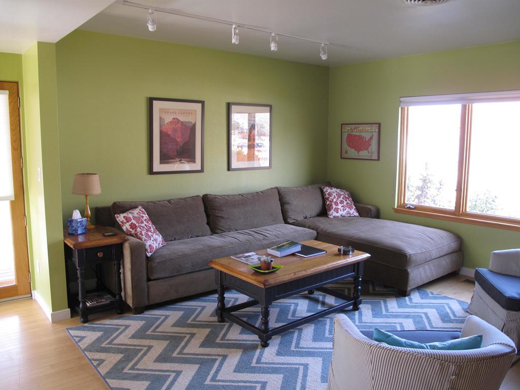 Stellaruby Cottages * Moab