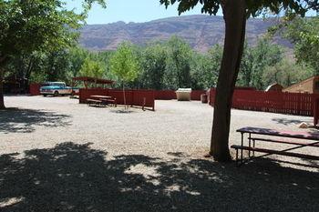 Campsite Sun Outdoors Downtown Moab