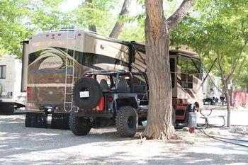 Campsite Sun Outdoors Downtown *