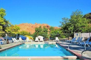 Holiday park Sun Outdoors Arches Gateway 2*