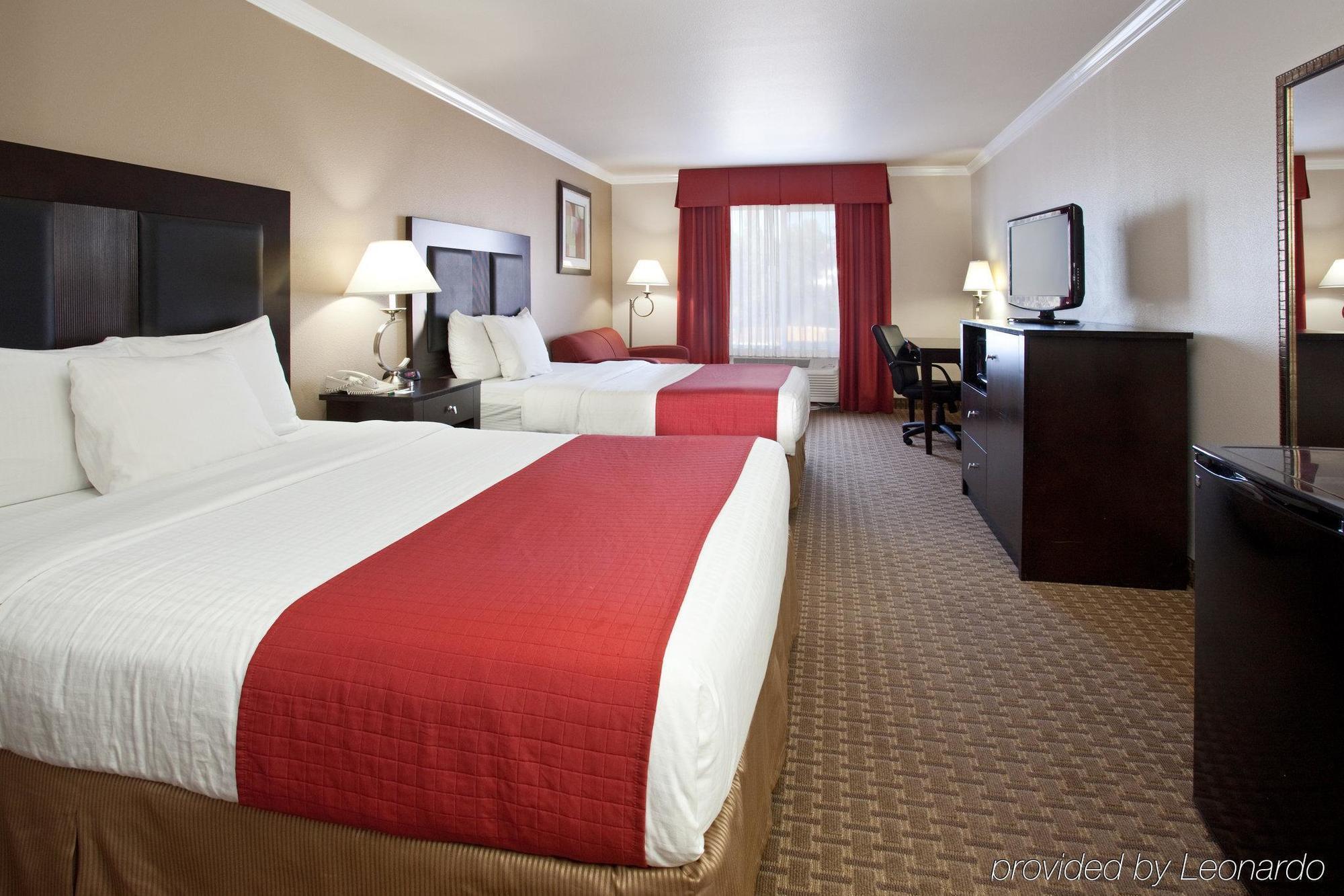 La Quinta By Wyndham Hotel
