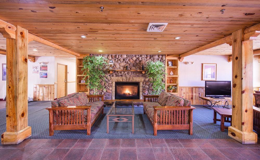 River Canyon Motel