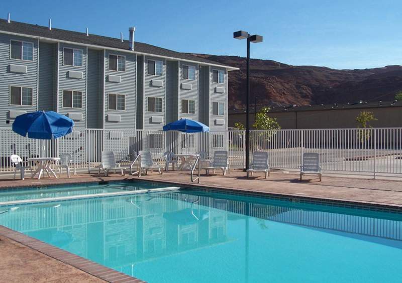 Motel River Canyon 3*
