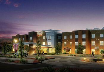 Hotel Fairfield & By Marriott