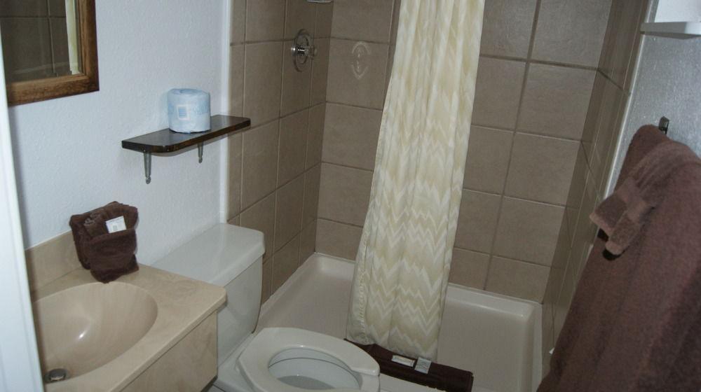 Adventure Inn Moab 2*