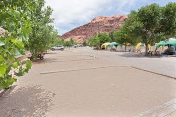 Holiday park Sun Outdoors Arches Gateway 2*