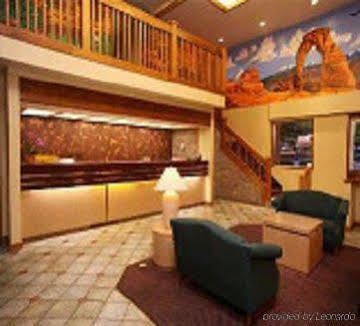 Downtown Hotel 3*
