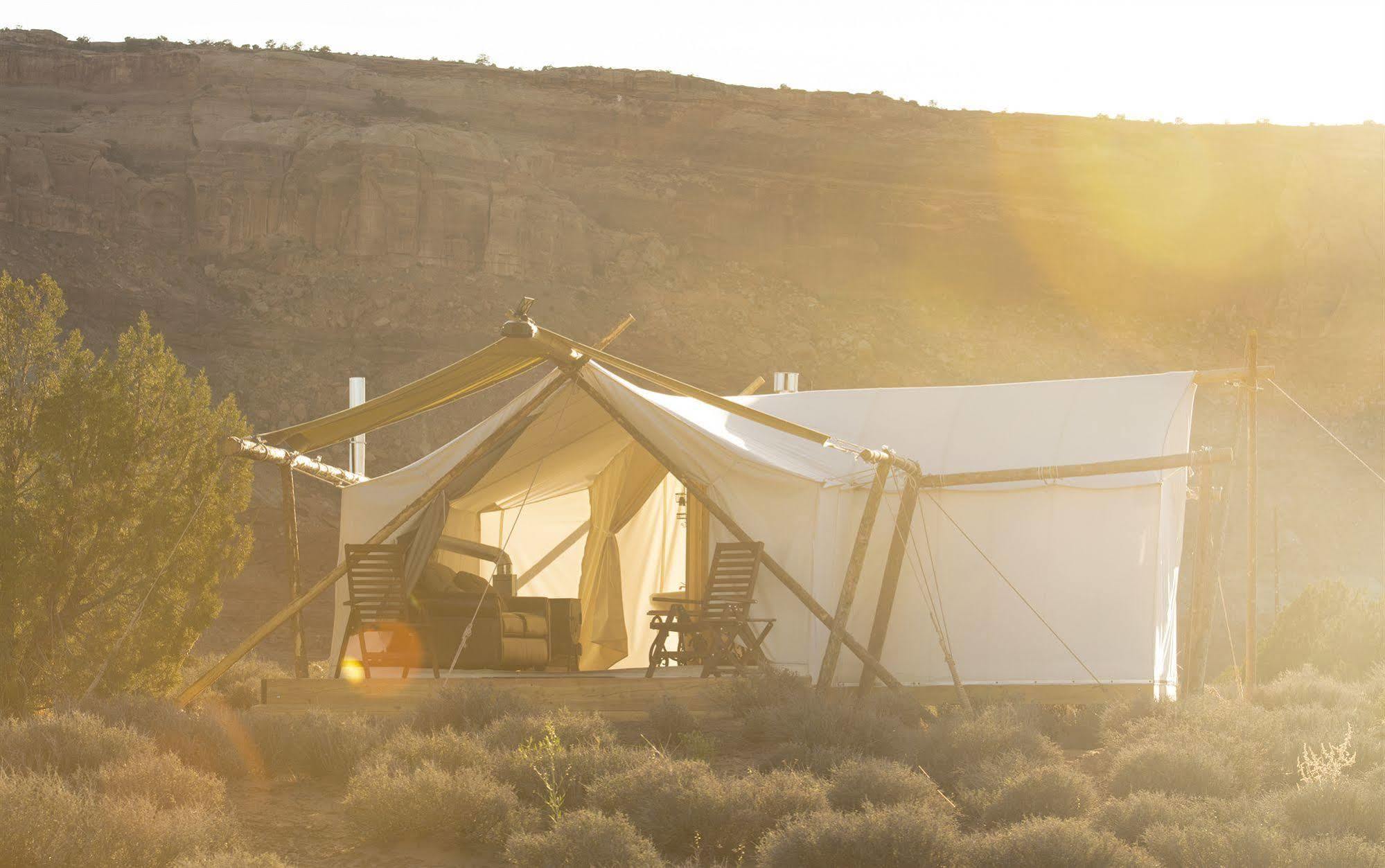 Under Canvas Luxury tent