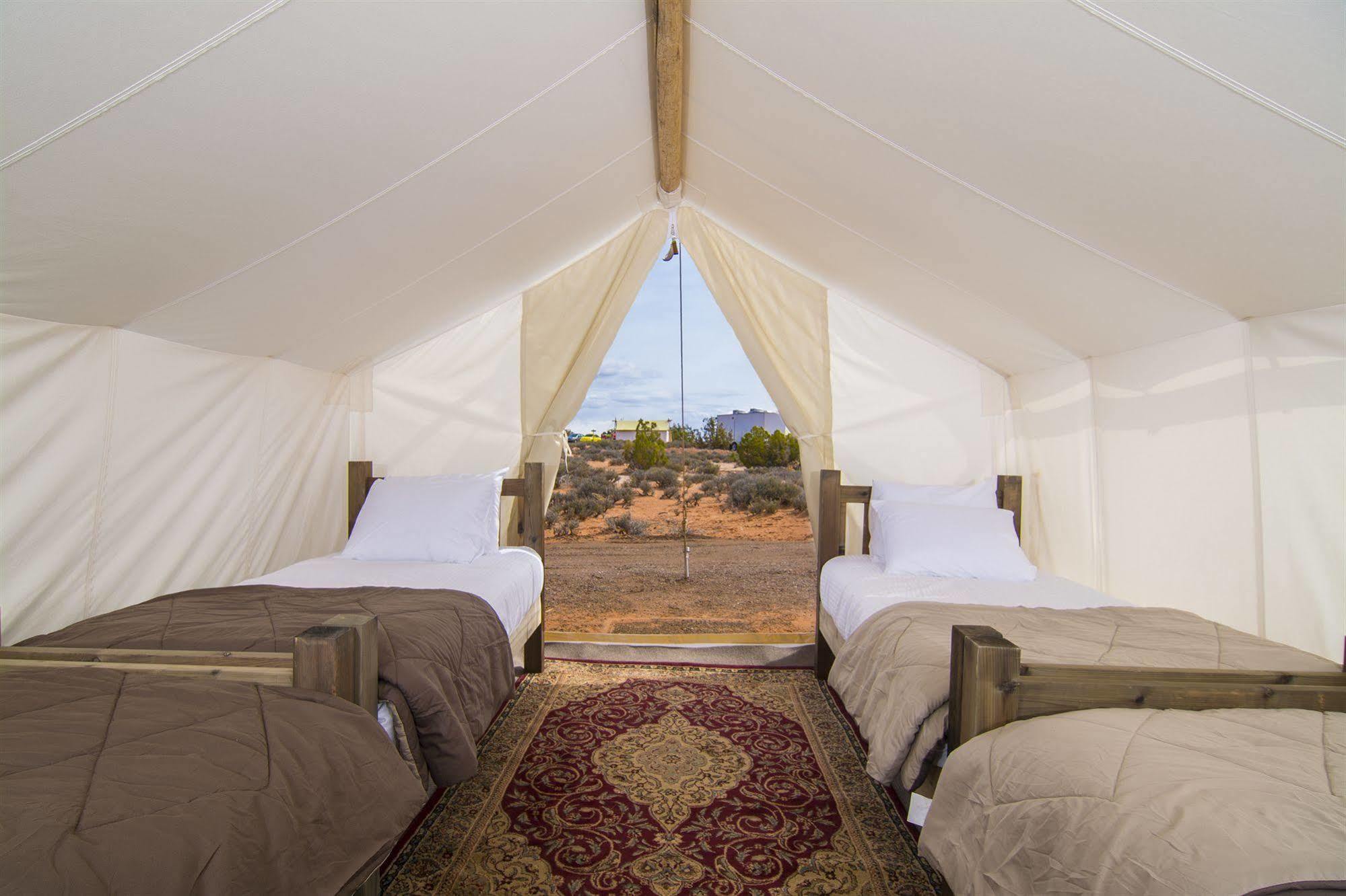 Under Canvas Luxury tent