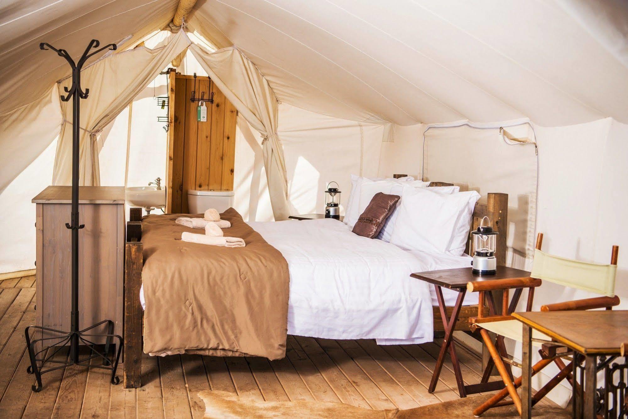 Under Canvas Luxury tent Moab