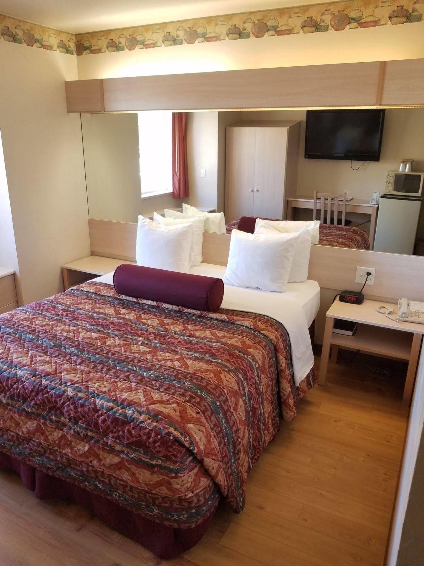 Motel River Canyon