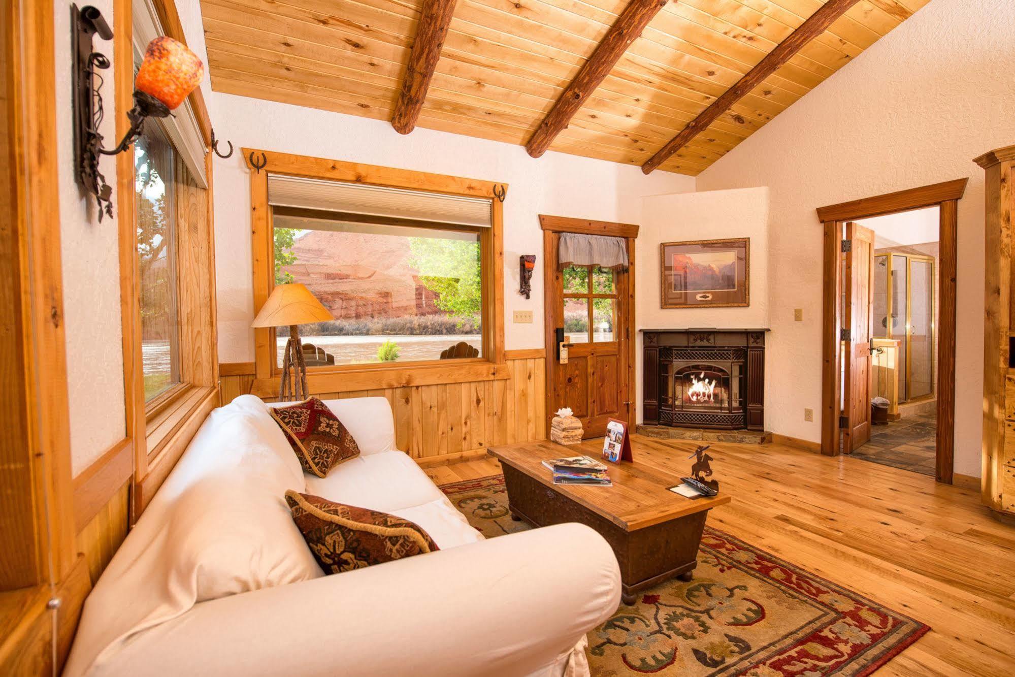 Sorrel River Ranch & 4*