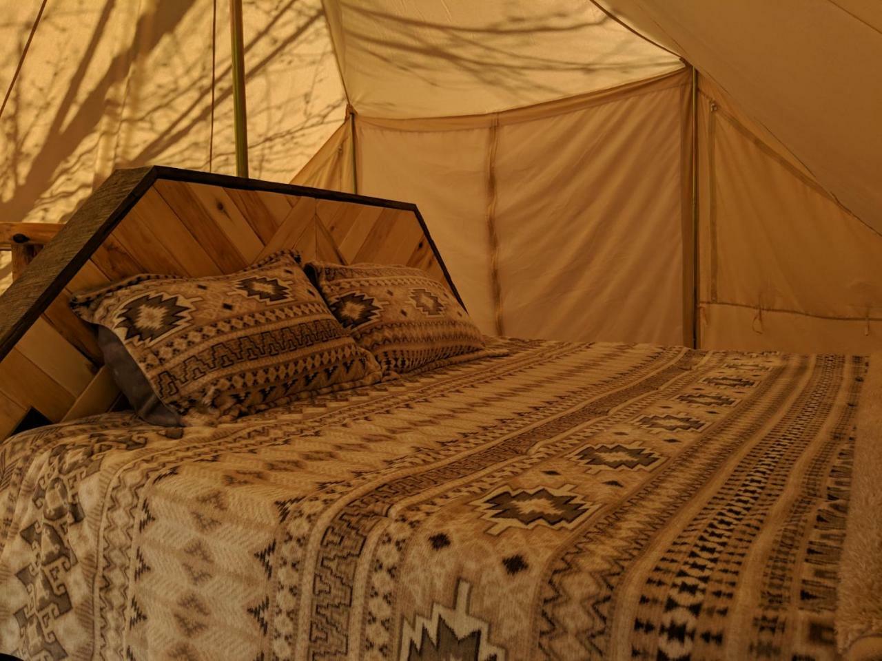 Funstays Glamping Setup Tent In Rv Park #6 Ok-t6