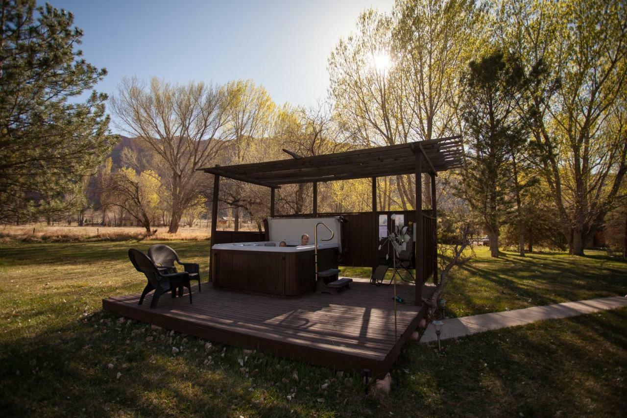 Castle Valley Bed & Breakfast