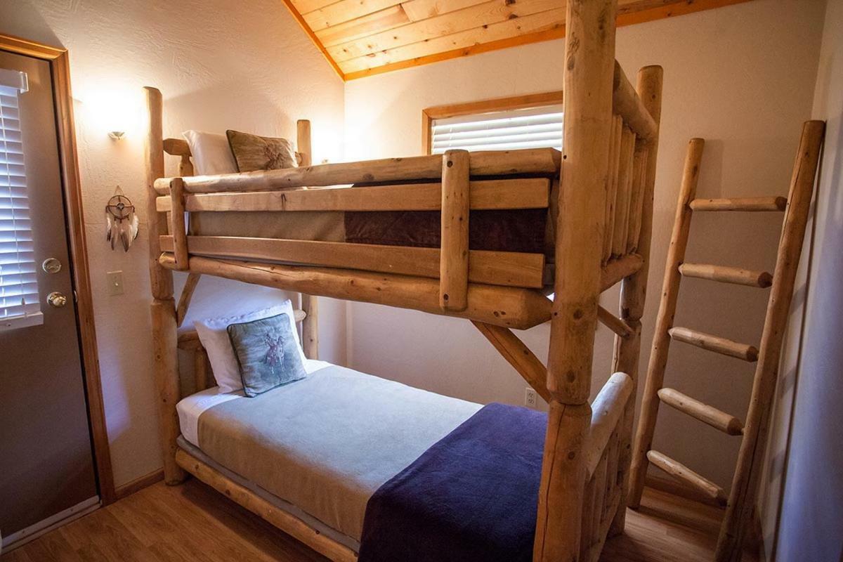 Castle Valley Bed & Breakfast *