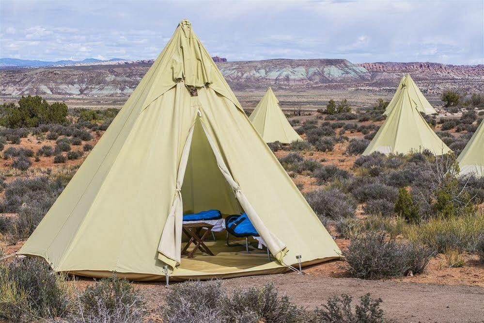 Under Canvas Luxury tent