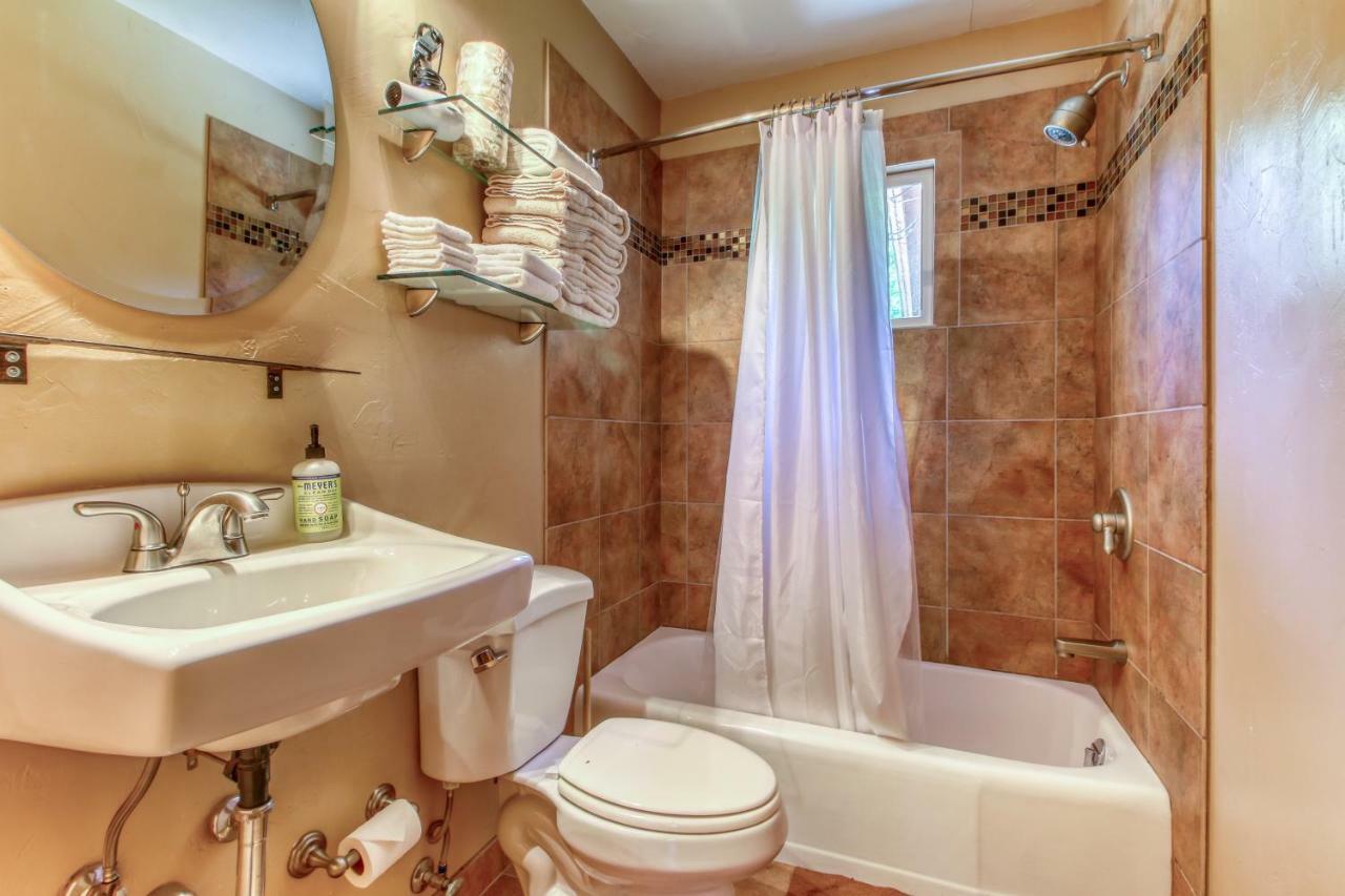Holiday home Creekside Juanita's Place