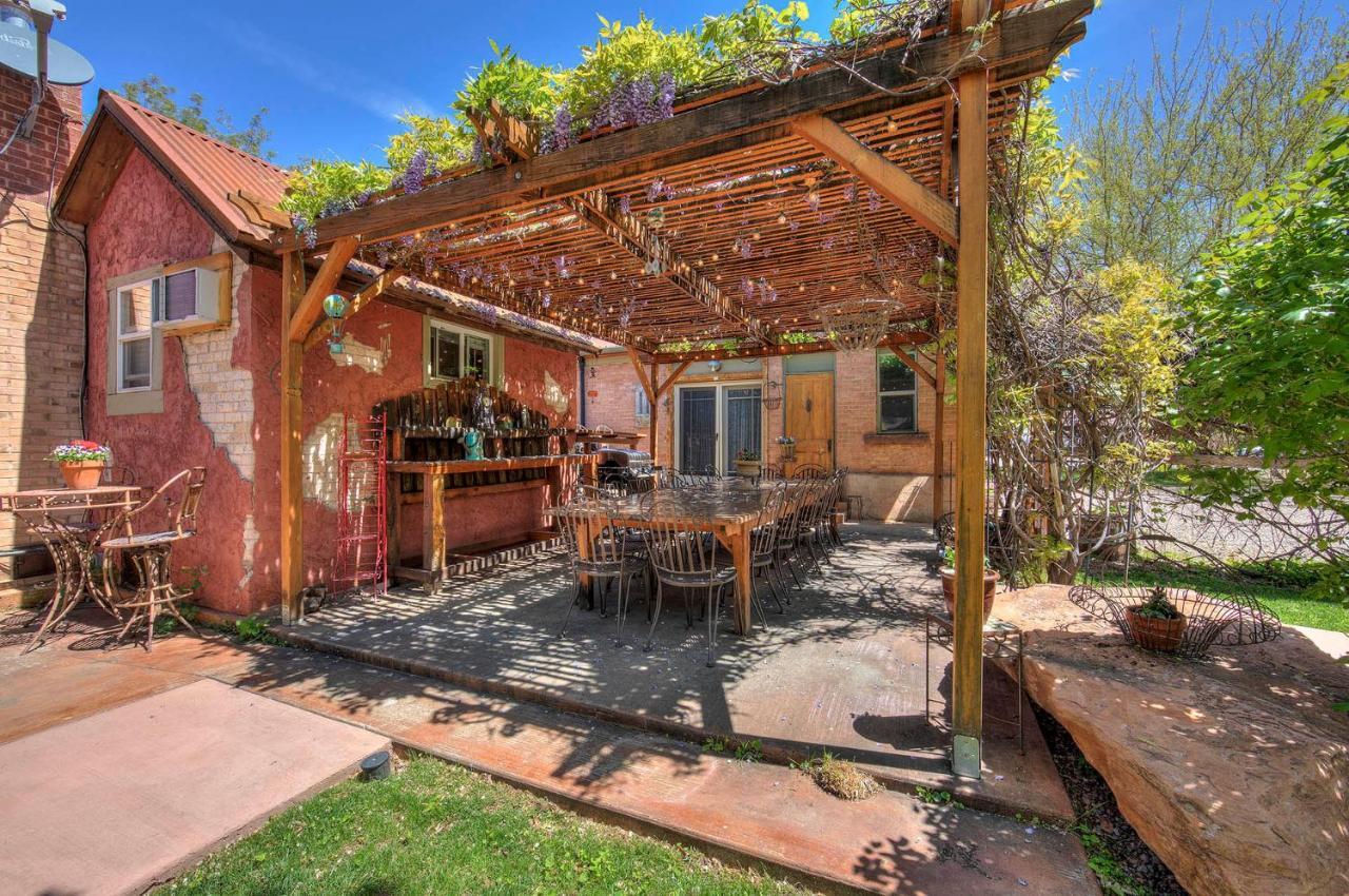 Cali Cochitta Vacation Rentals *
