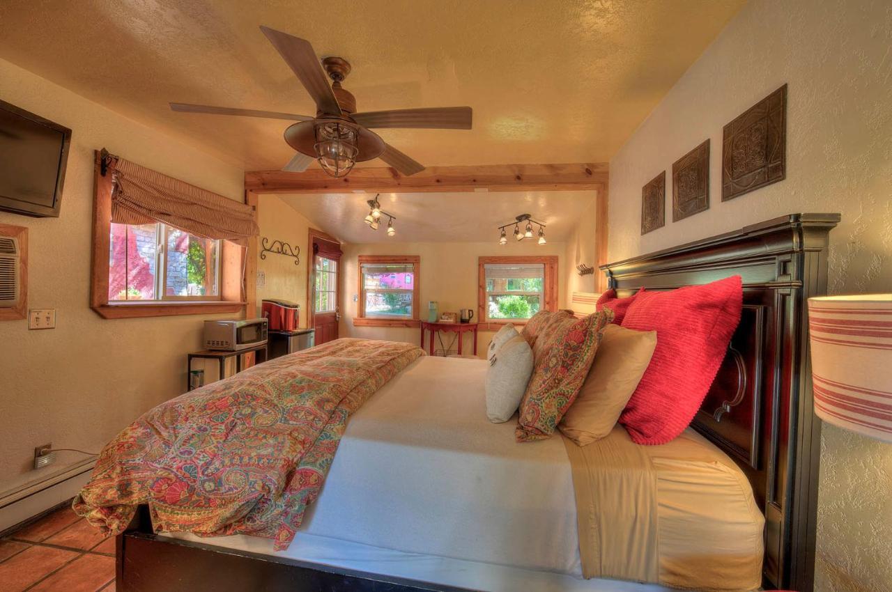 Cali Cochitta Vacation Rentals Moab