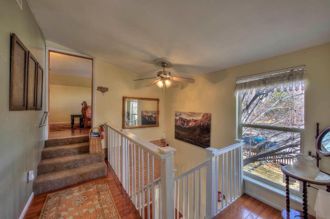 Cali Cochitta Vacation Rentals * Moab