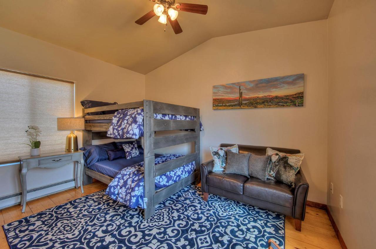 Cali Cochitta Vacation Rentals *