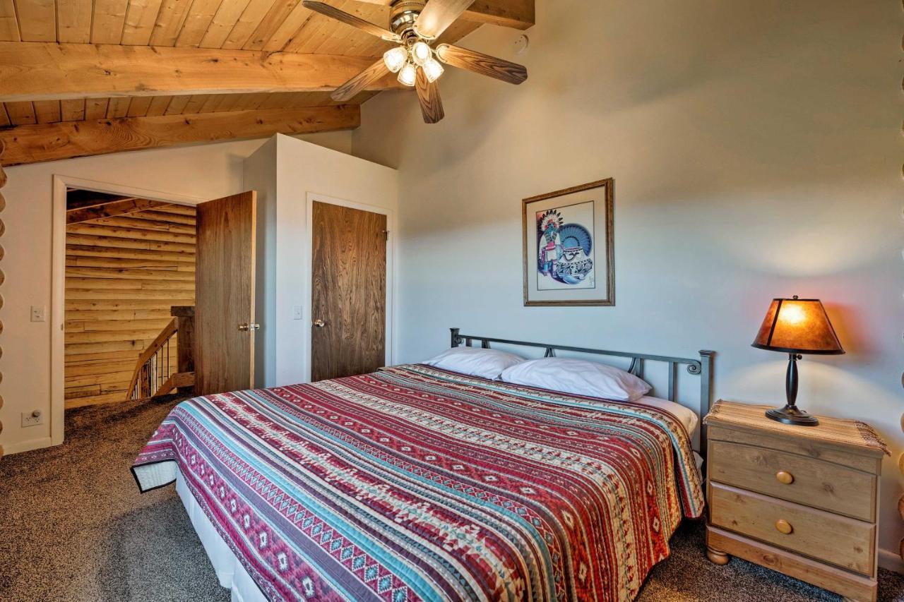 Pet-friendly With Mtn Views And Bbq! Holiday home