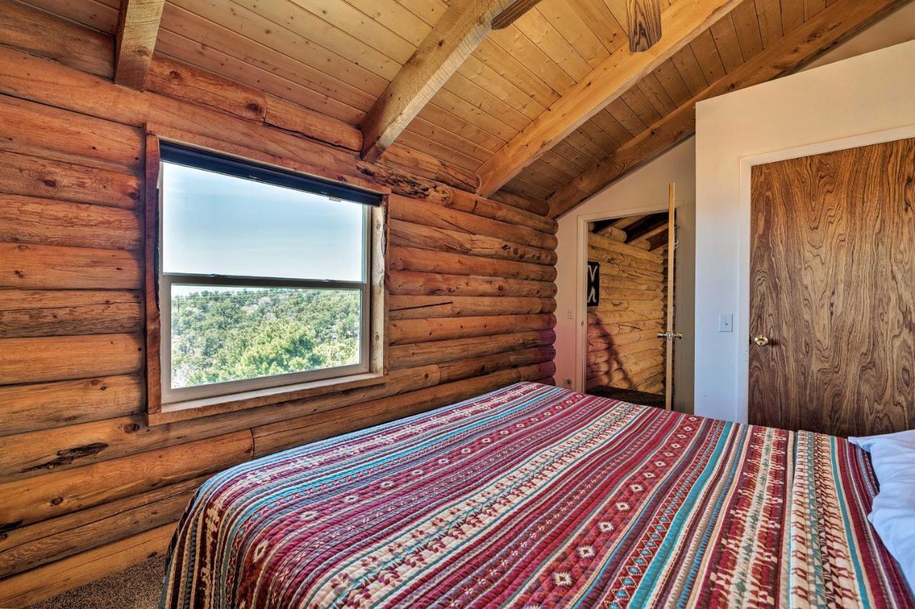 Holiday home Pet-friendly With Mtn Views And Bbq!