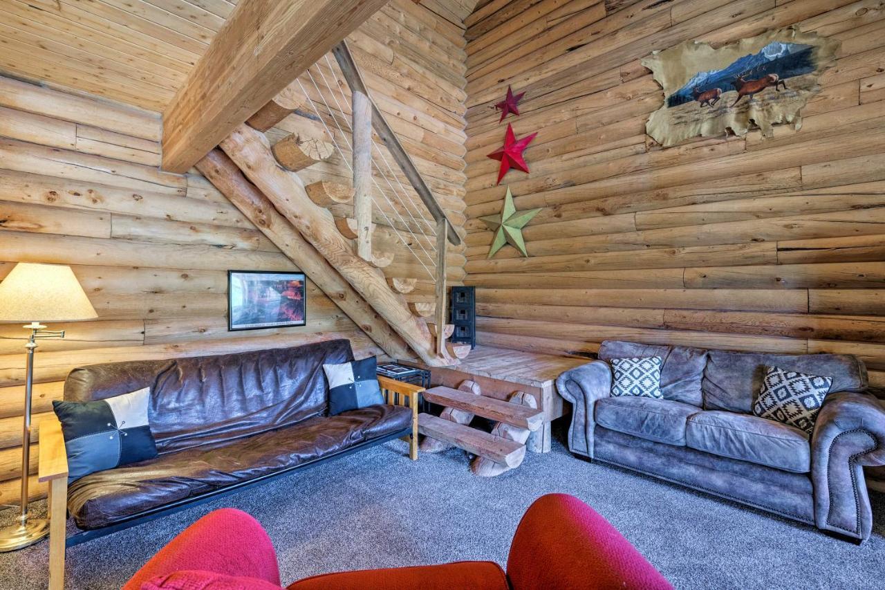 Holiday home With Fire Pit, Views And Bbq 18 Mi To Moab!