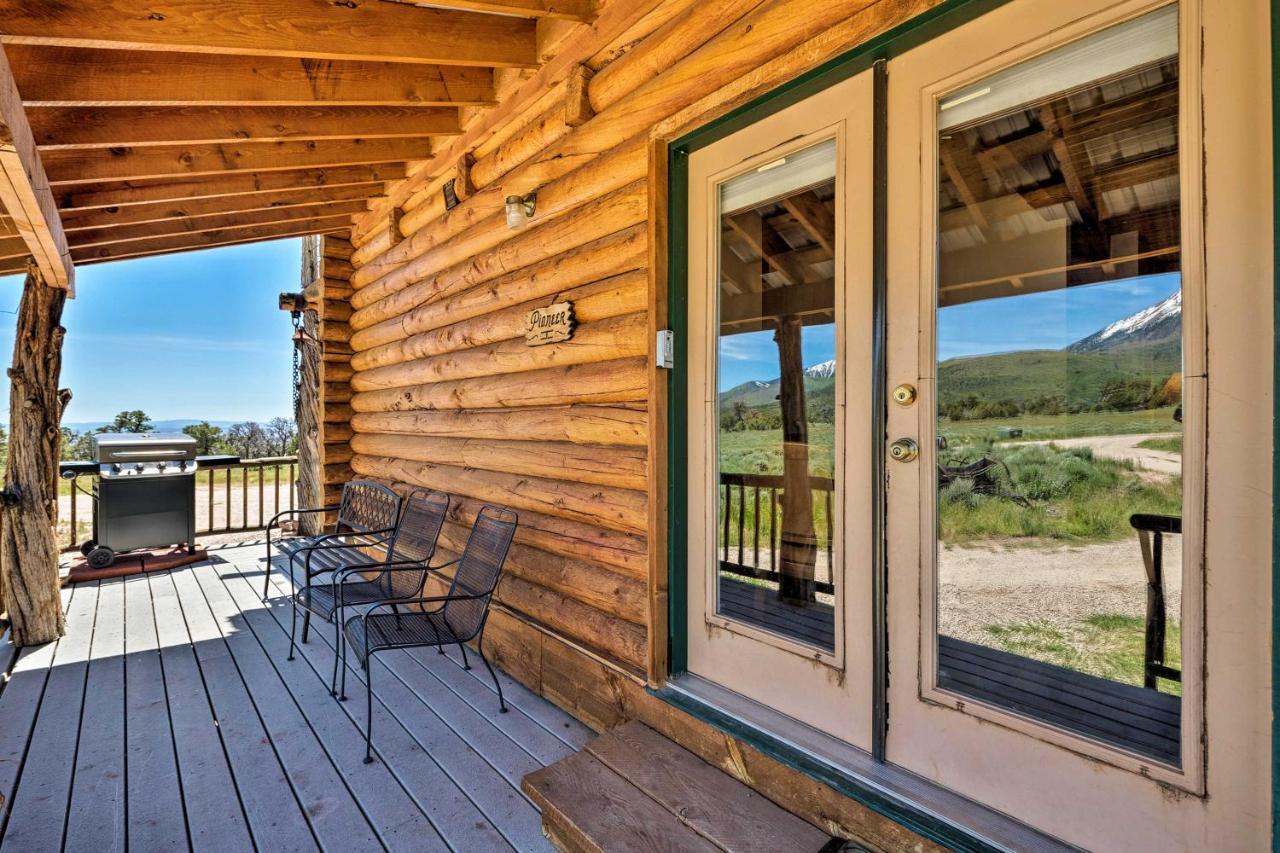 With Fire Pit, Views And Bbq 18 Mi To Moab! Moab