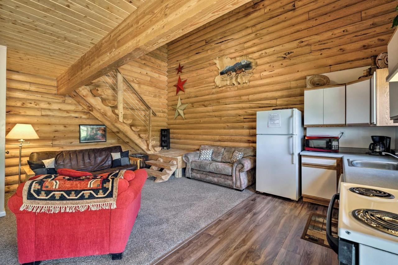 With Fire Pit, Views And Bbq 18 Mi To Moab! Holiday home *