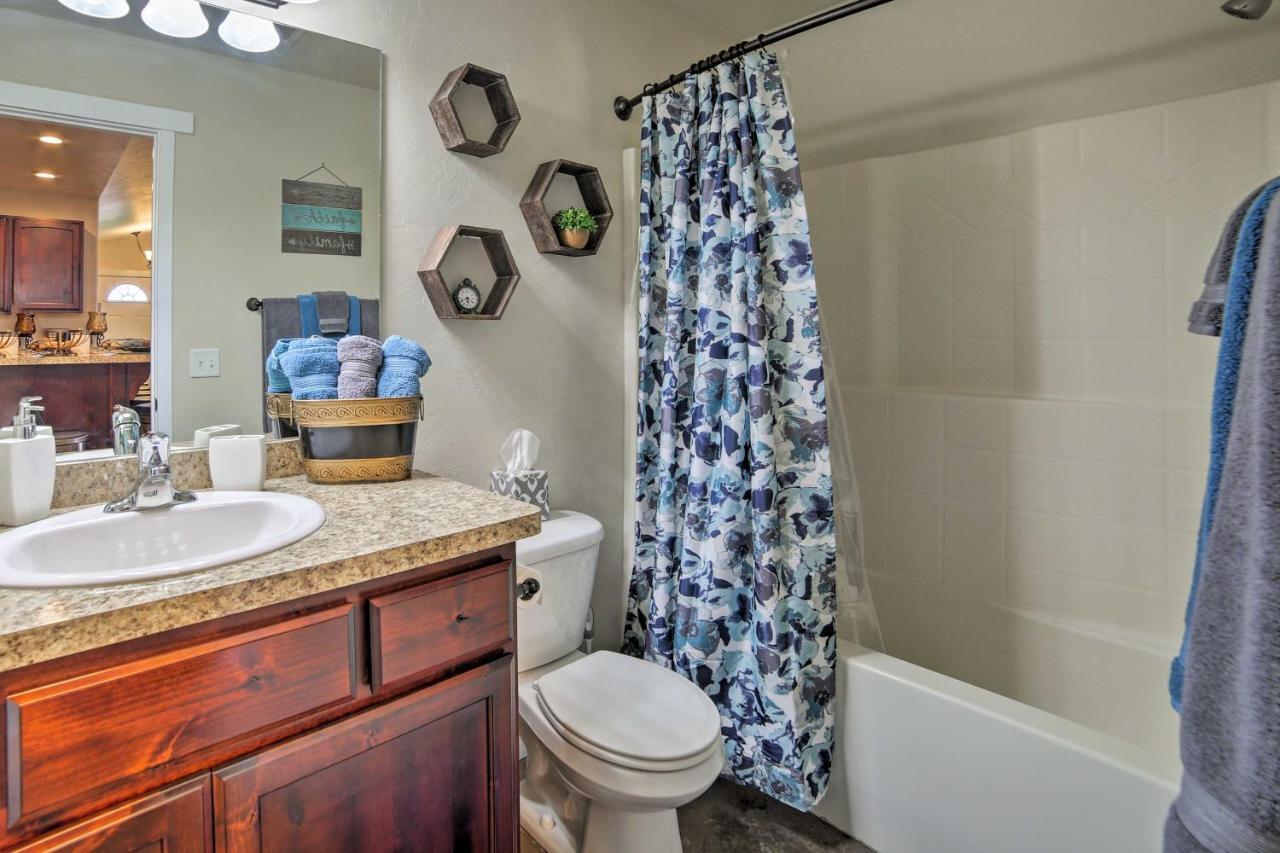 Mountain-view With Pool And Hot Tub Access! *
