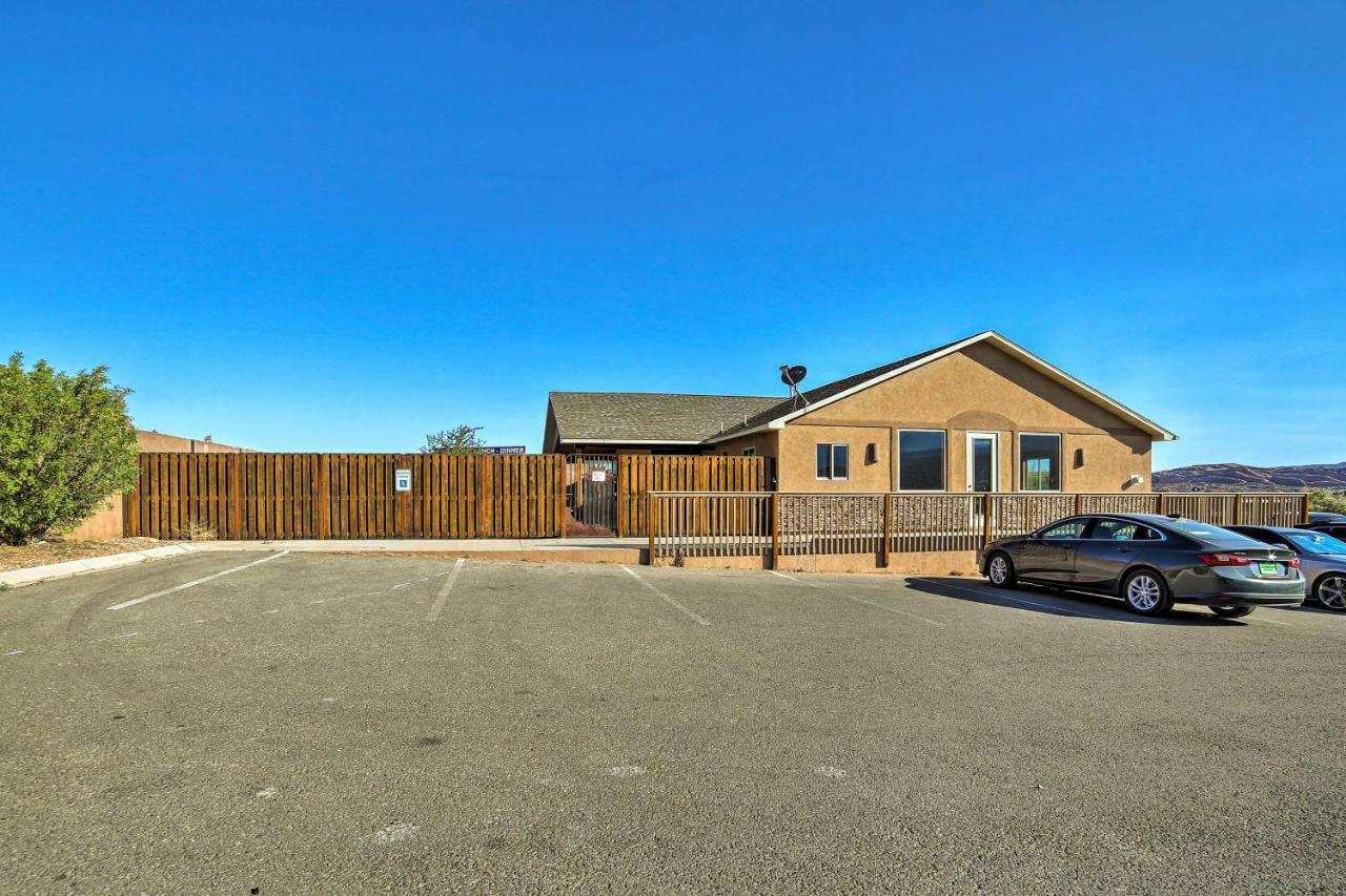 Mountain-view With Pool And Hot Tub Access! * Moab
