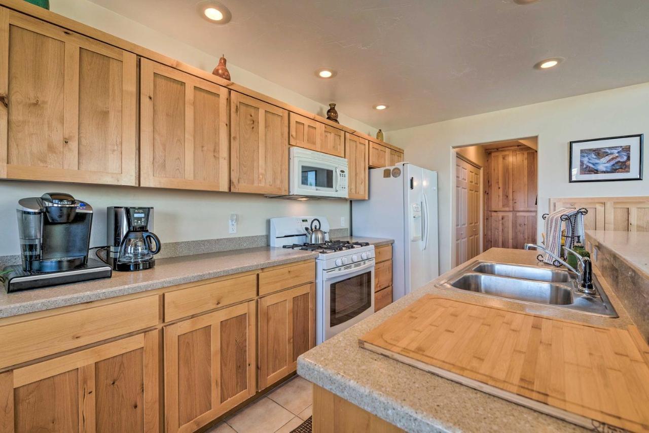 Holiday home Townhome With Patio - 11 Mi To Arches Np!