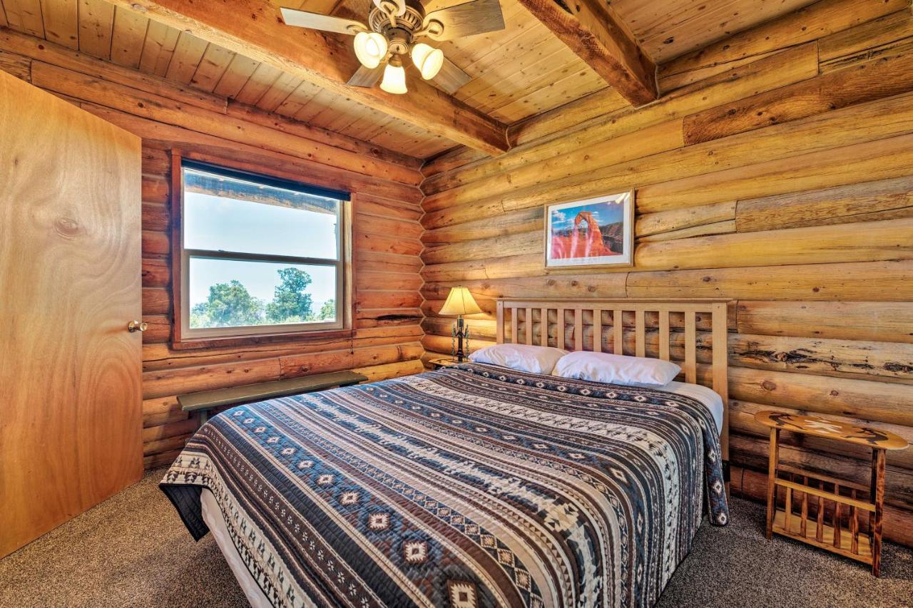 Pet-friendly With Mtn Views And Bbq! *