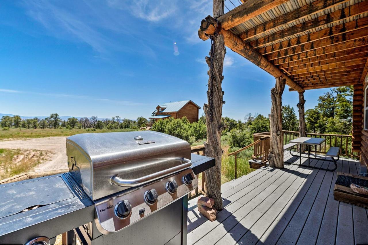 With Fire Pit, Views And Bbq 18 Mi To Moab! Holiday home *