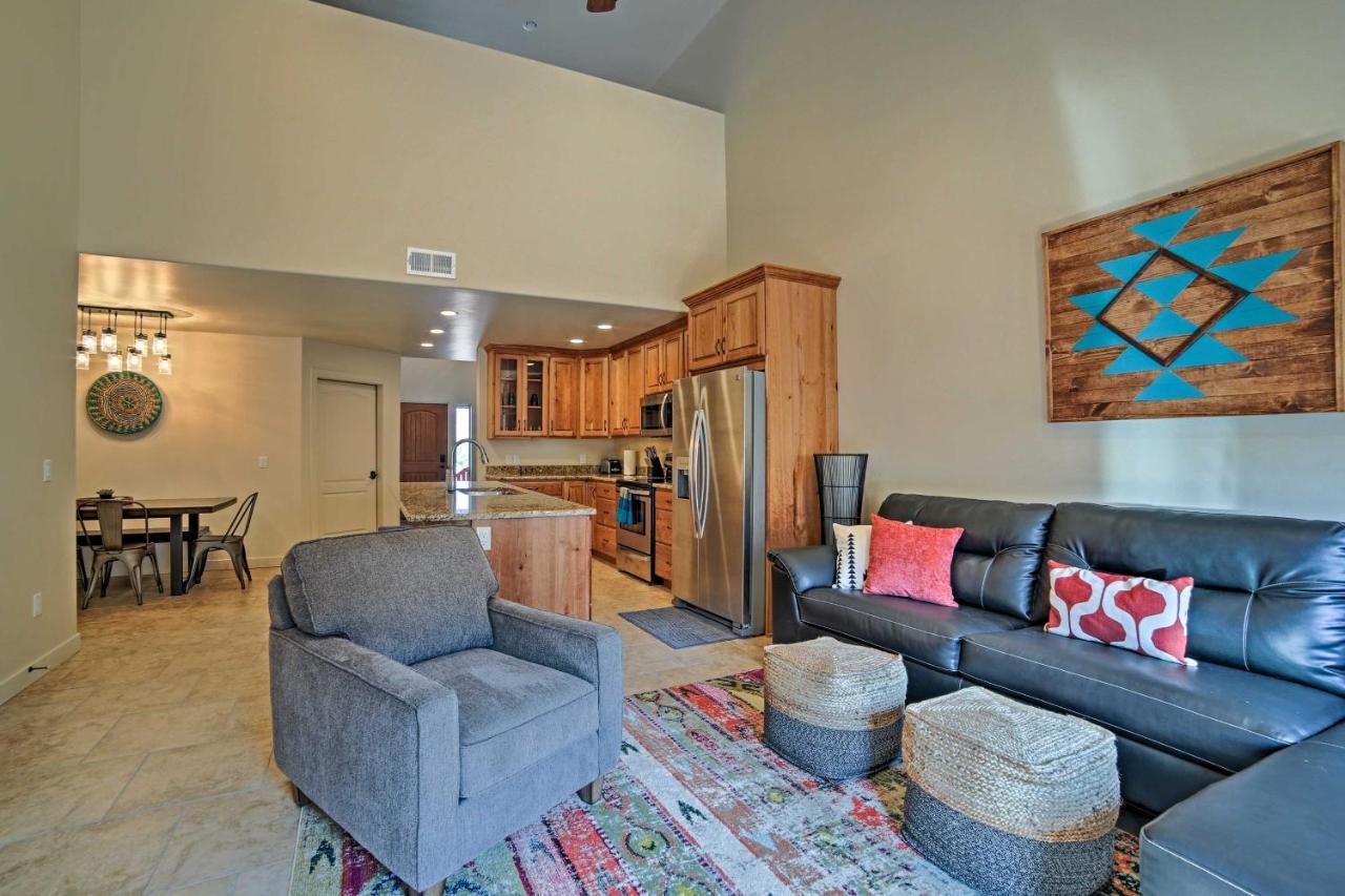 Townhome With Hot Tub And Patio - Near Arches Holiday home