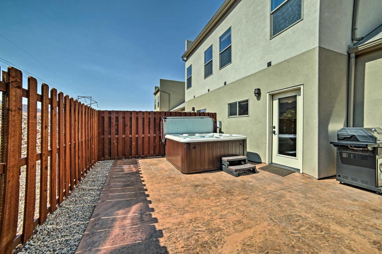 Holiday home Townhome With Hot Tub And Patio - Near Arches *