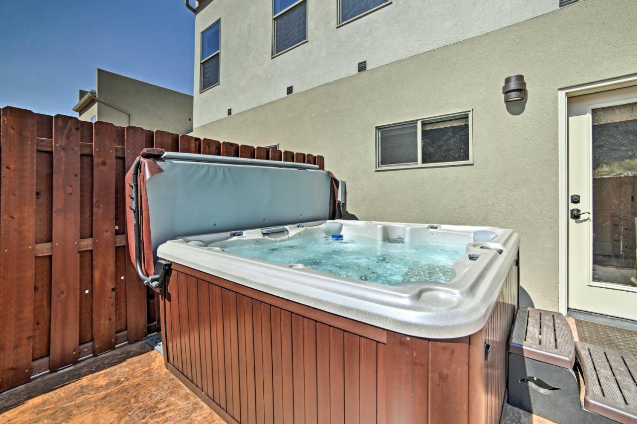 Townhome With Hot Tub And Patio - Near Arches