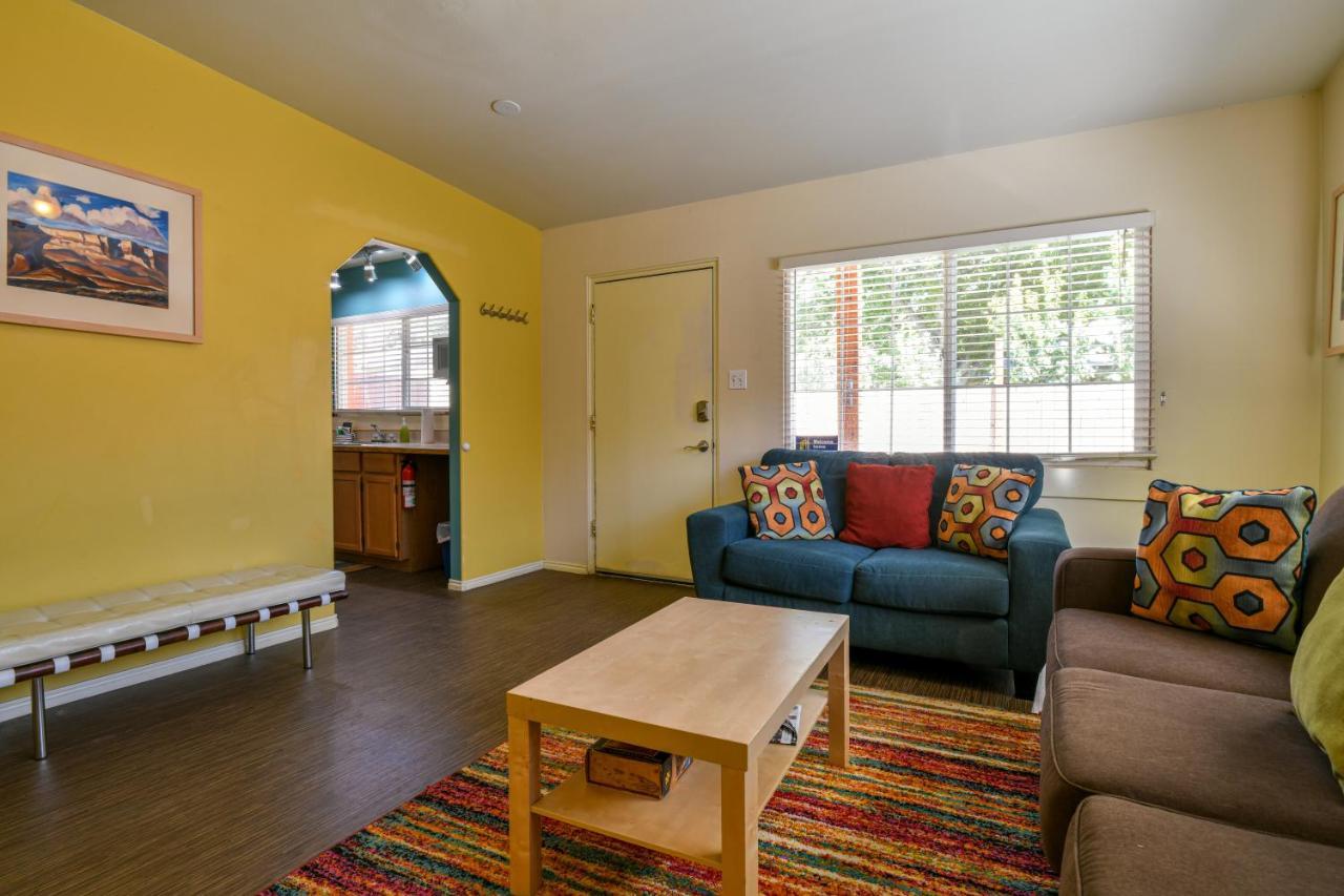 3 - Downtown 1 Bedroom Unit, Sleeps 6 With Shared Hot Tub Moab
