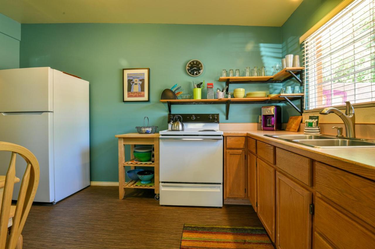1 - Downtown 1 Bedroom Unit, Sleeps 6 With Shared Hot Tub * Moab