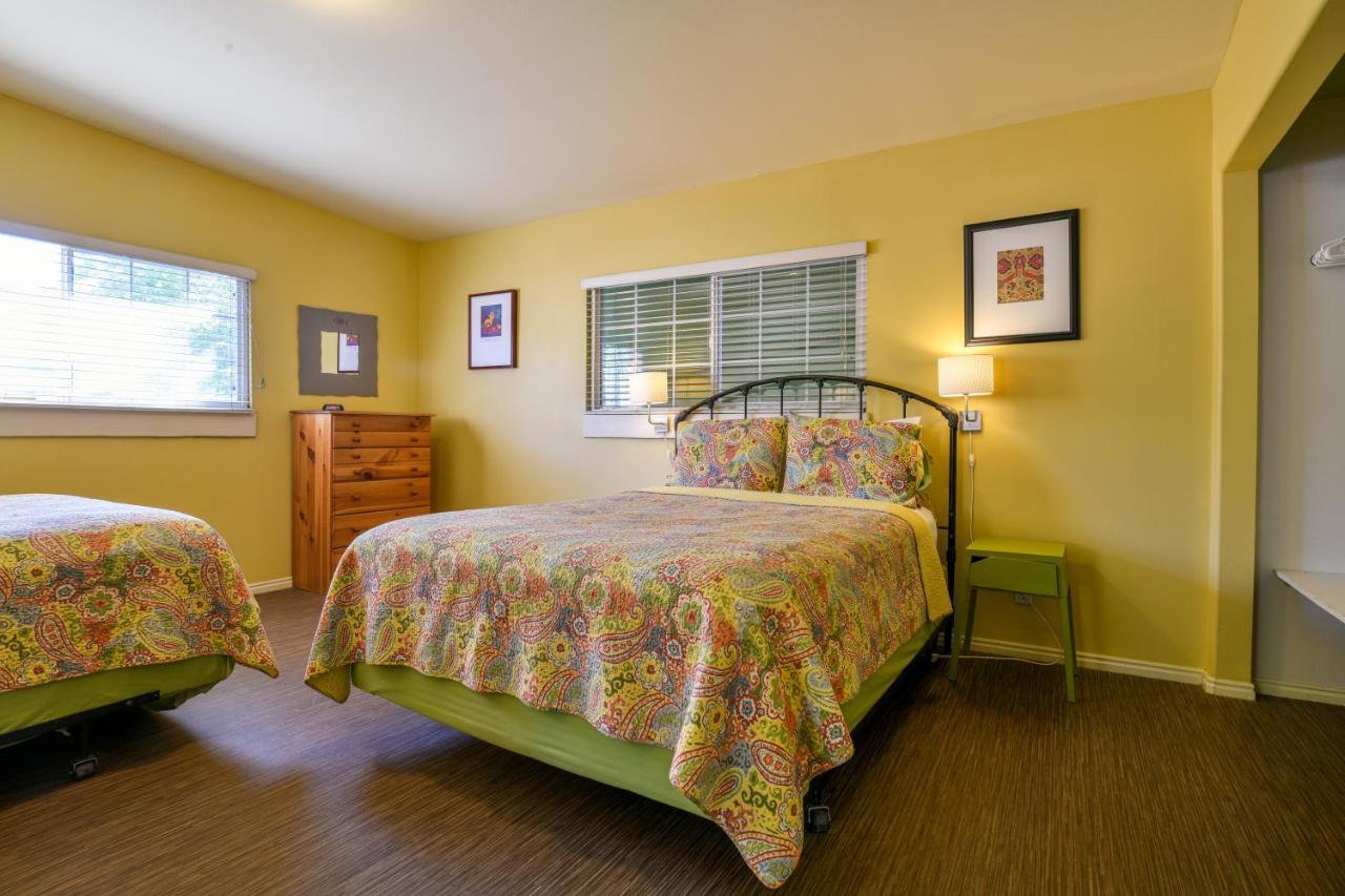 1 - Downtown 1 Bedroom Unit, Sleeps 6 With Shared Hot Tub Holiday home Moab