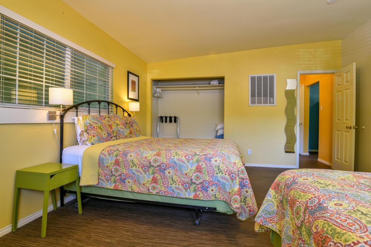 1 - Downtown 1 Bedroom Unit, Sleeps 6 With Shared Hot Tub