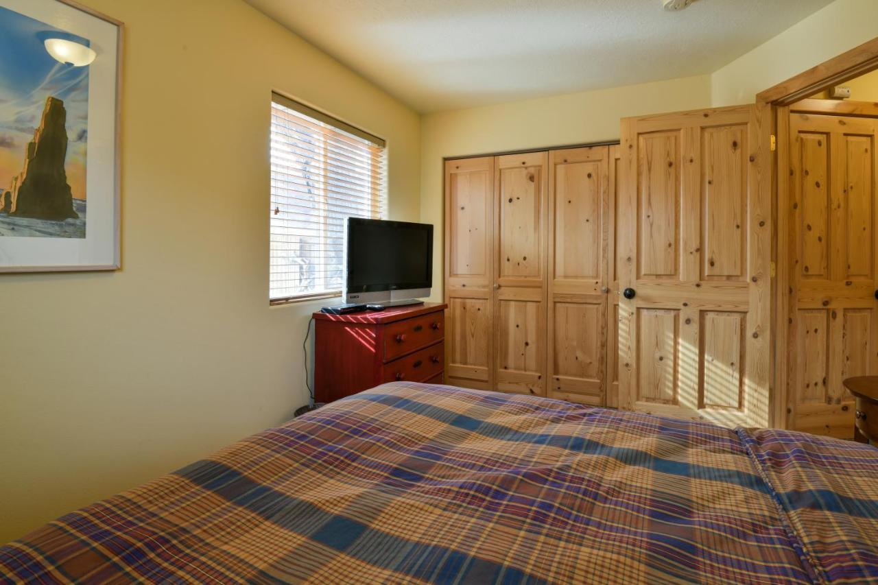 Cw343 - Great Downtown Location With A Private Hot Tub Holiday home