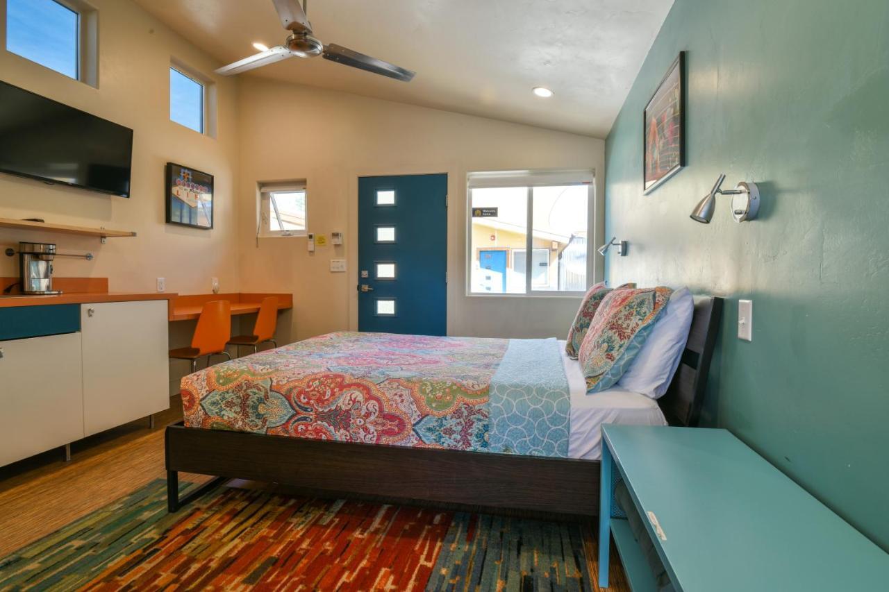 West 10 - Kokopelli West Studio. Downtown Location Hotel Moab