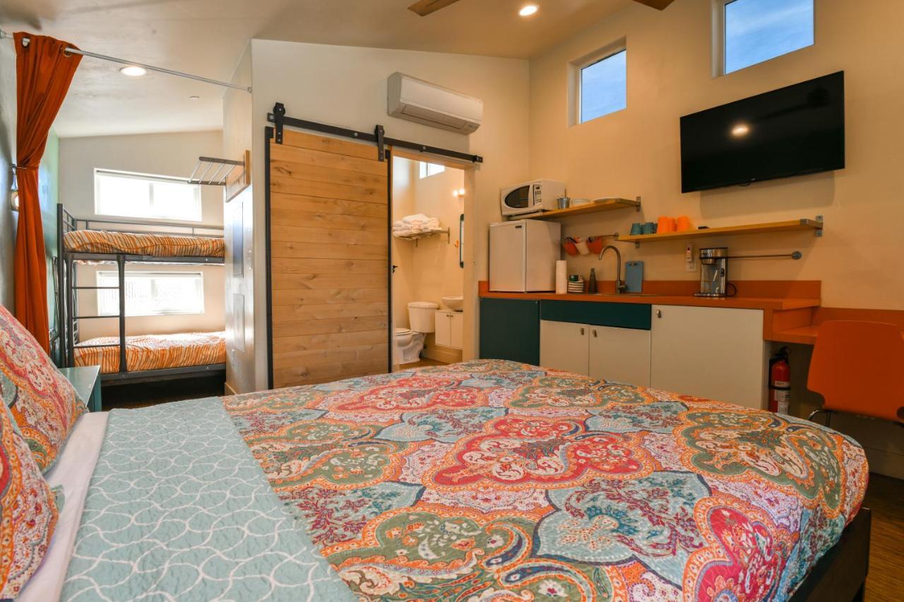 West 10 - Kokopelli West Studio. Downtown Location