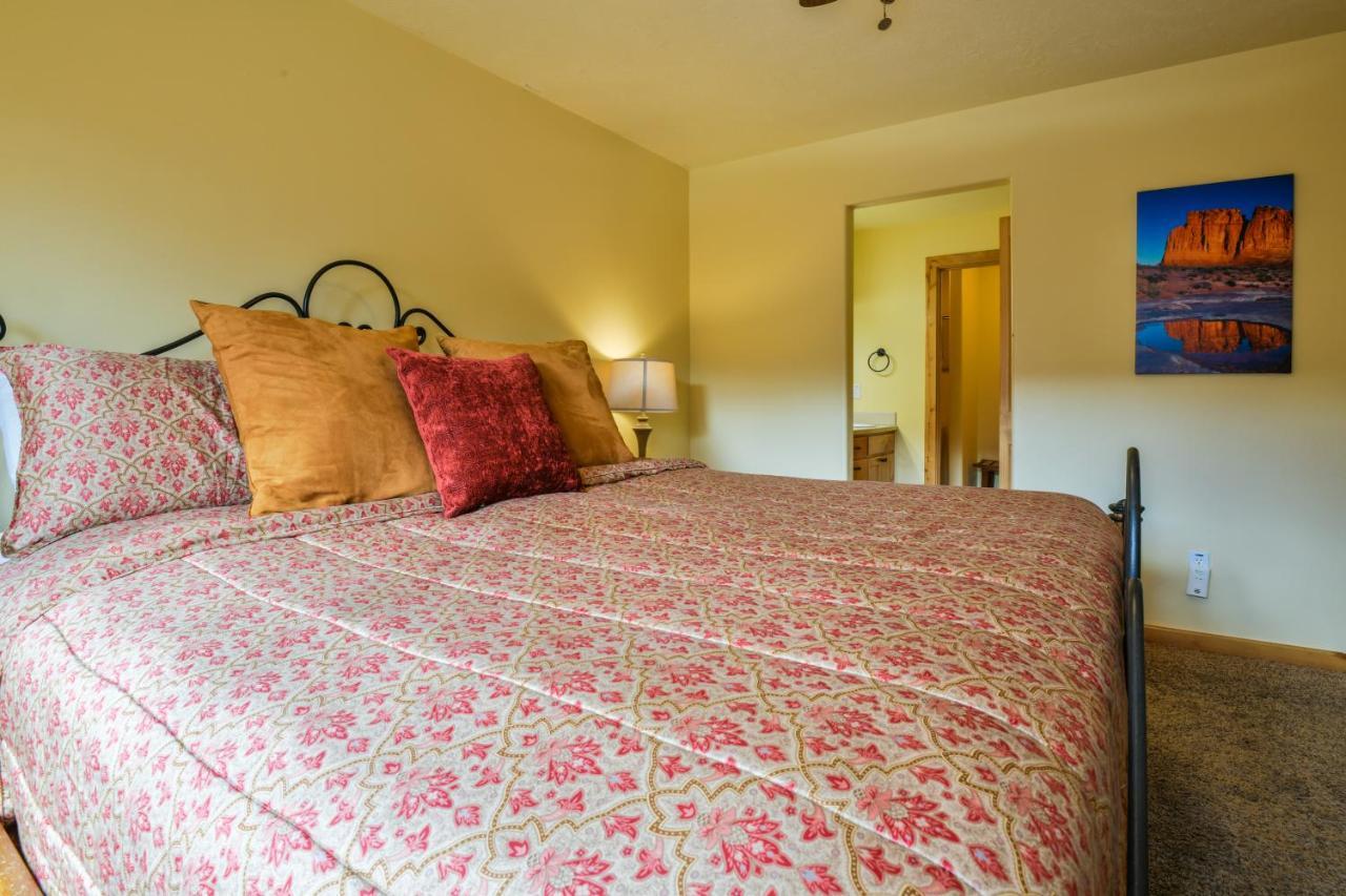 Cw343 - Great Downtown Location With A Private Hot Tub Holiday home